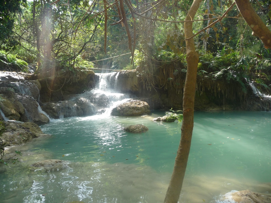 ...and the water appears turquoise due to high levels of suspended calcium carbonate.